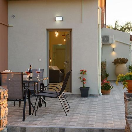 Aphrodite Mountain View Perion Exterior photo